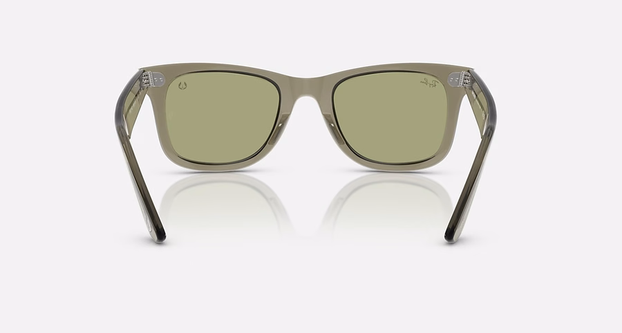 RAY-BAN STAR WARSu2122 u2013 MASTER YODA WAYFARER