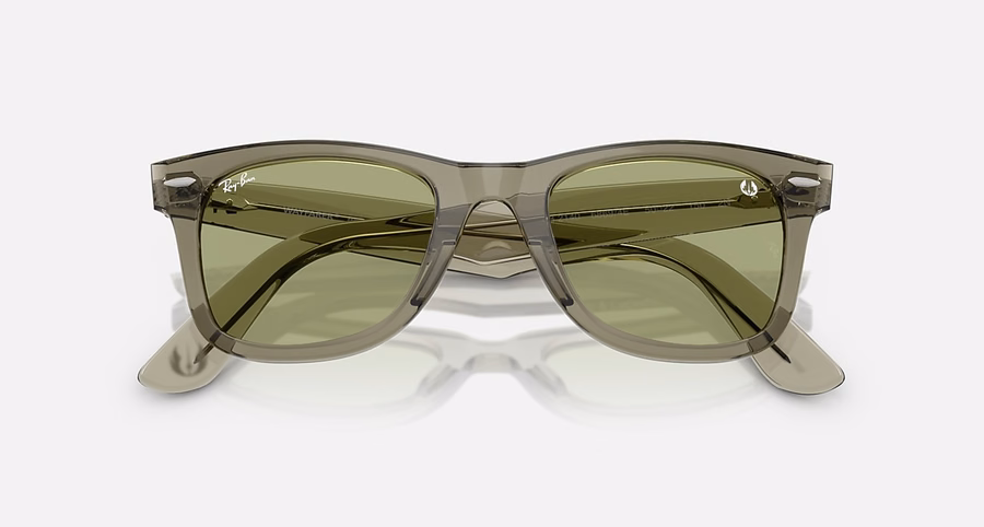 RAY-BAN STAR WARSu2122 u2013 MASTER YODA WAYFARER