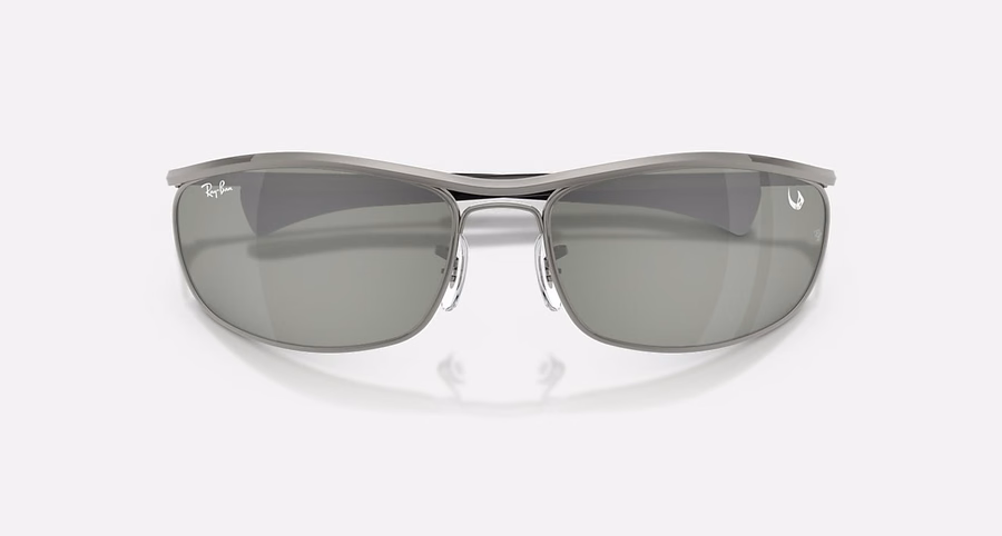 RAY-BAN STAR WARSu2122 u2013 THE MANDALORIAN OLYMPIAN DELUXE